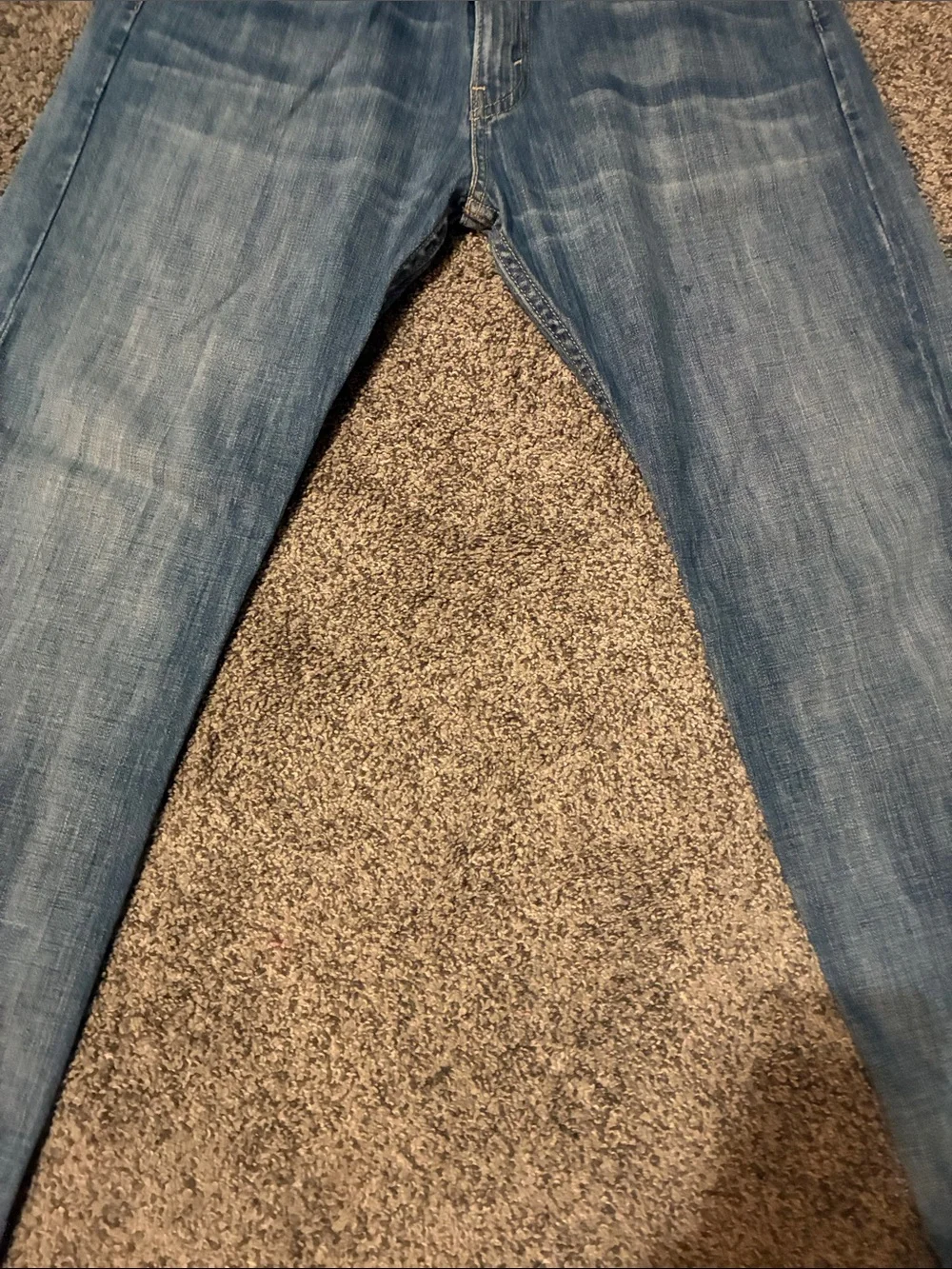 Vintage Trending Levi's Men's Straight Jeans — Light Blue Washed Denim